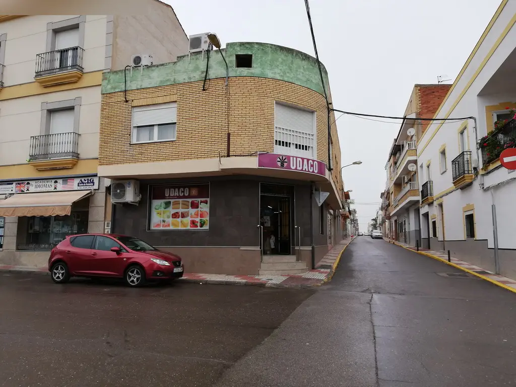Vivienda en Calamonte