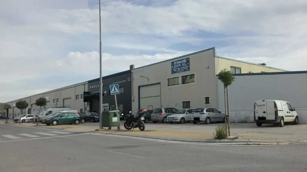 Nave en Alcañiz