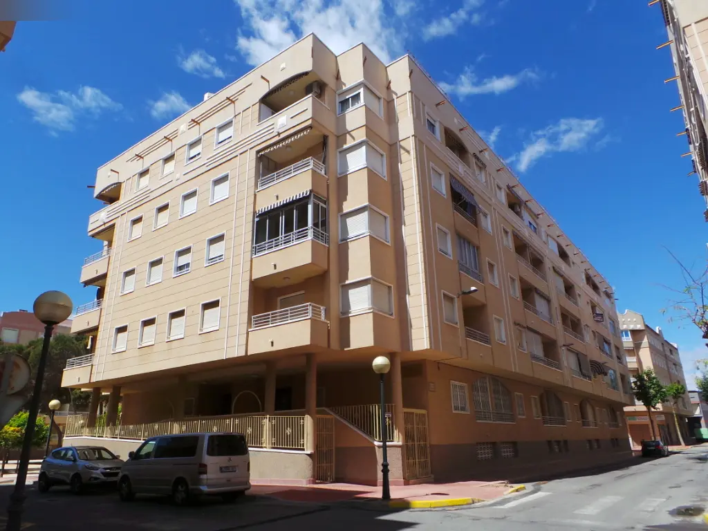 Garaje en Guardamar del Segura