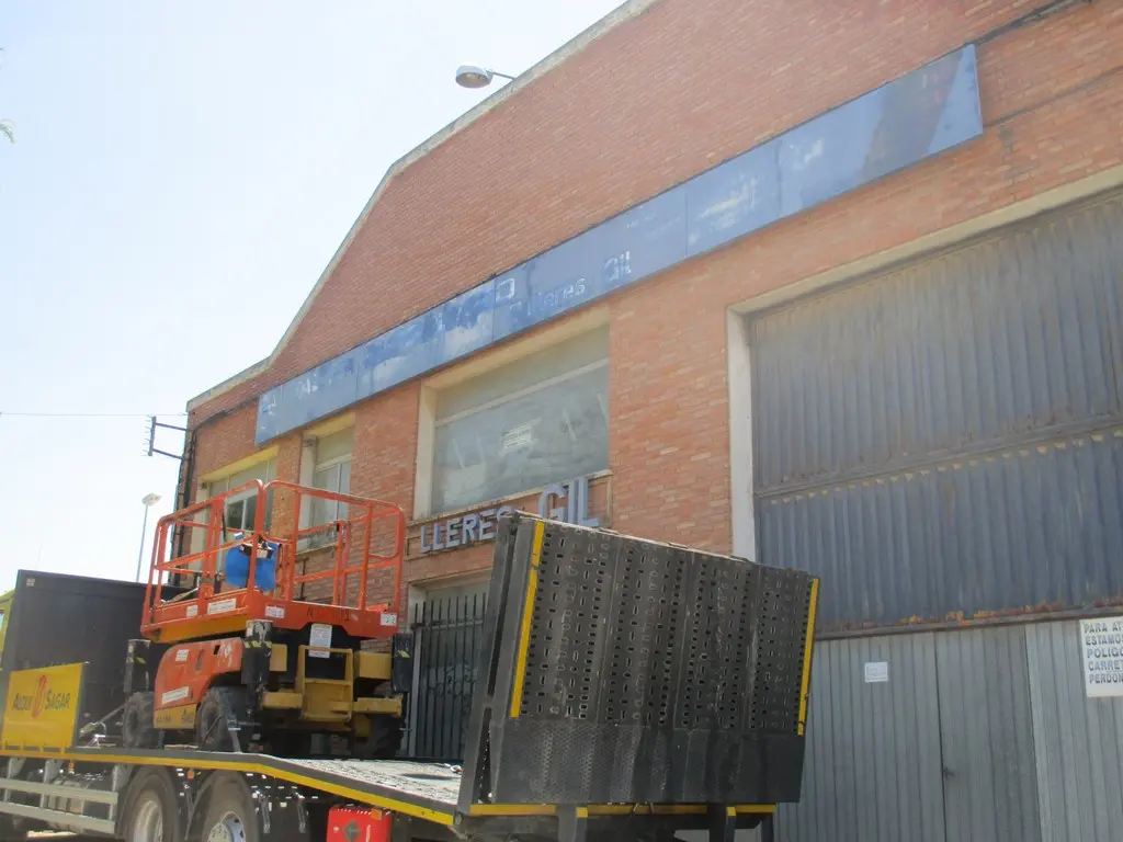 Nave en Calahorra