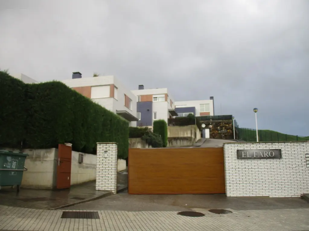 Vivienda en Santa Cruz de Bezana