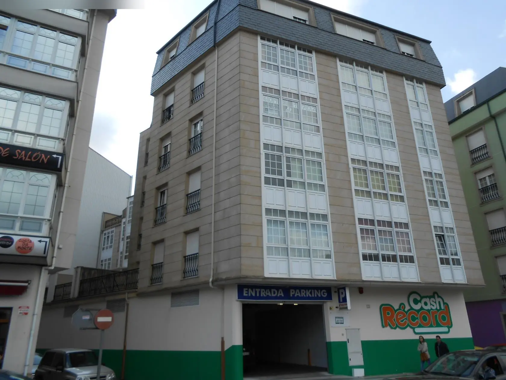 Vivienda en Cee