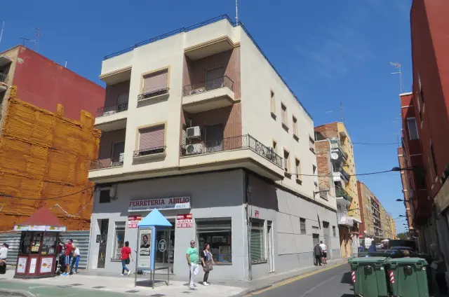 Local en Xirivella