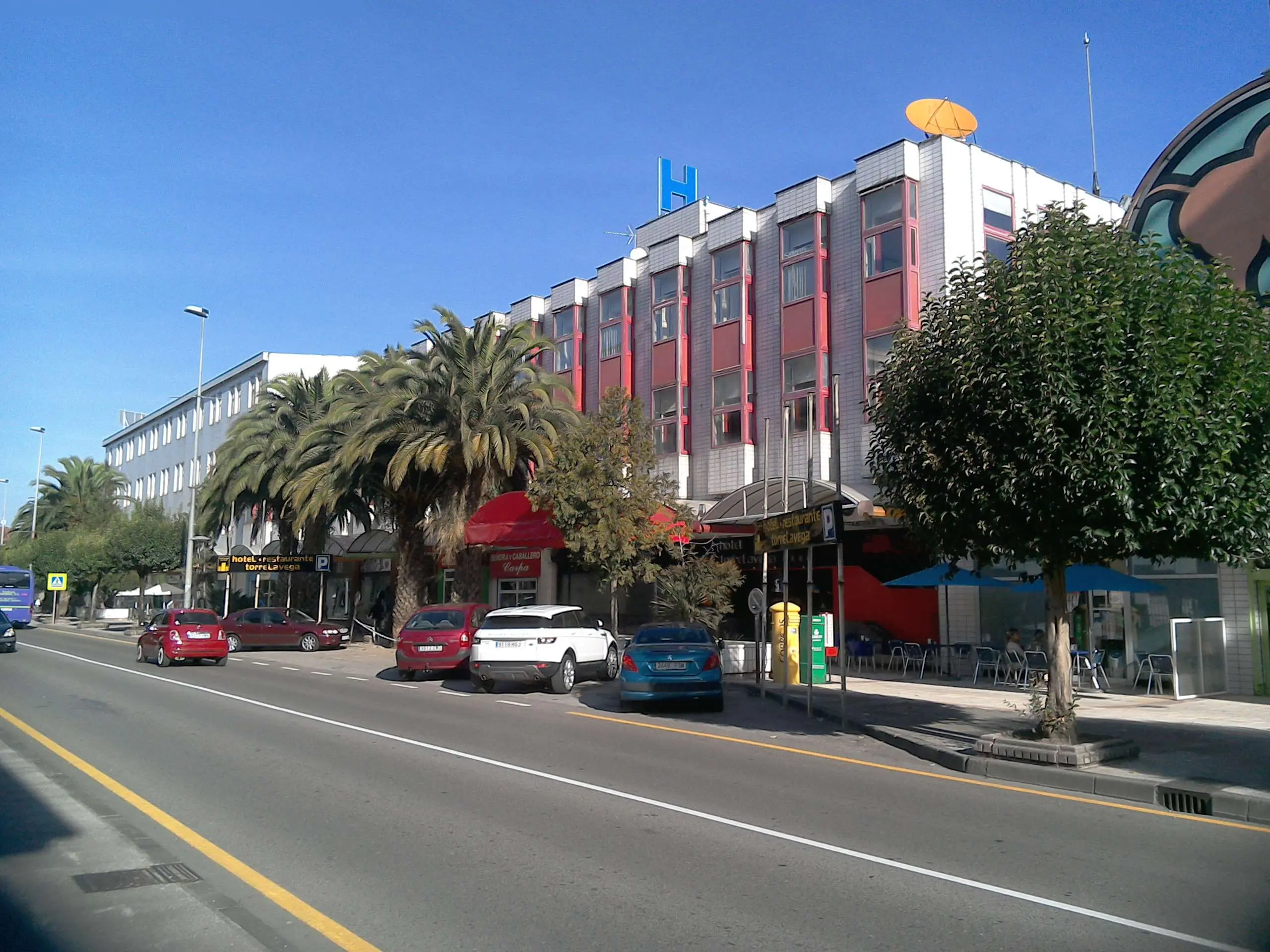 Local en Torrelavega