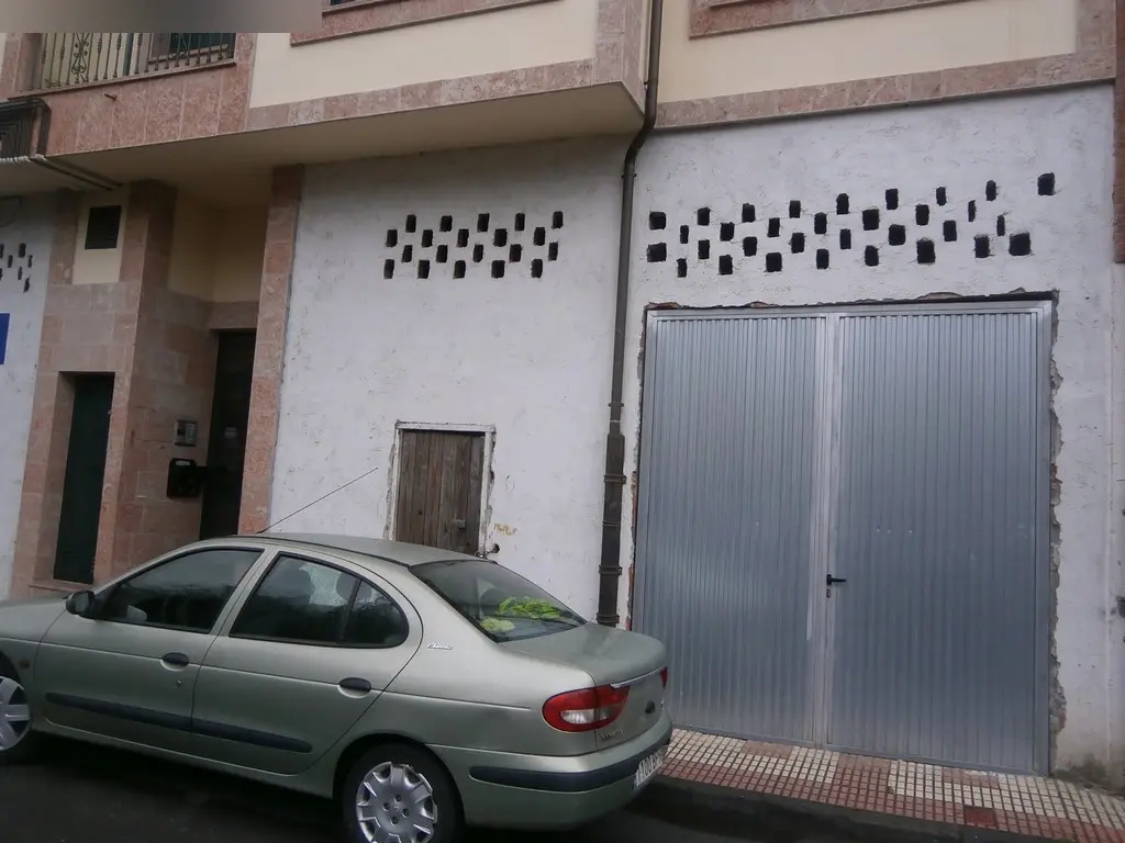 Garaje en Cangas de Onís
