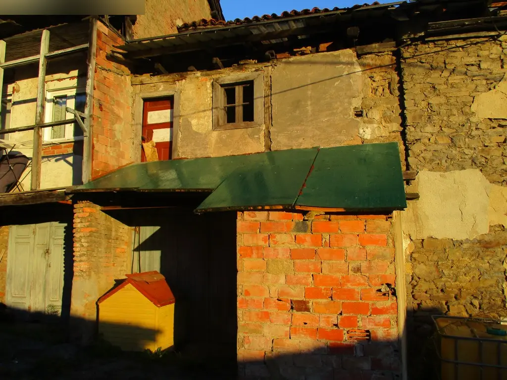 Vivienda en Aller