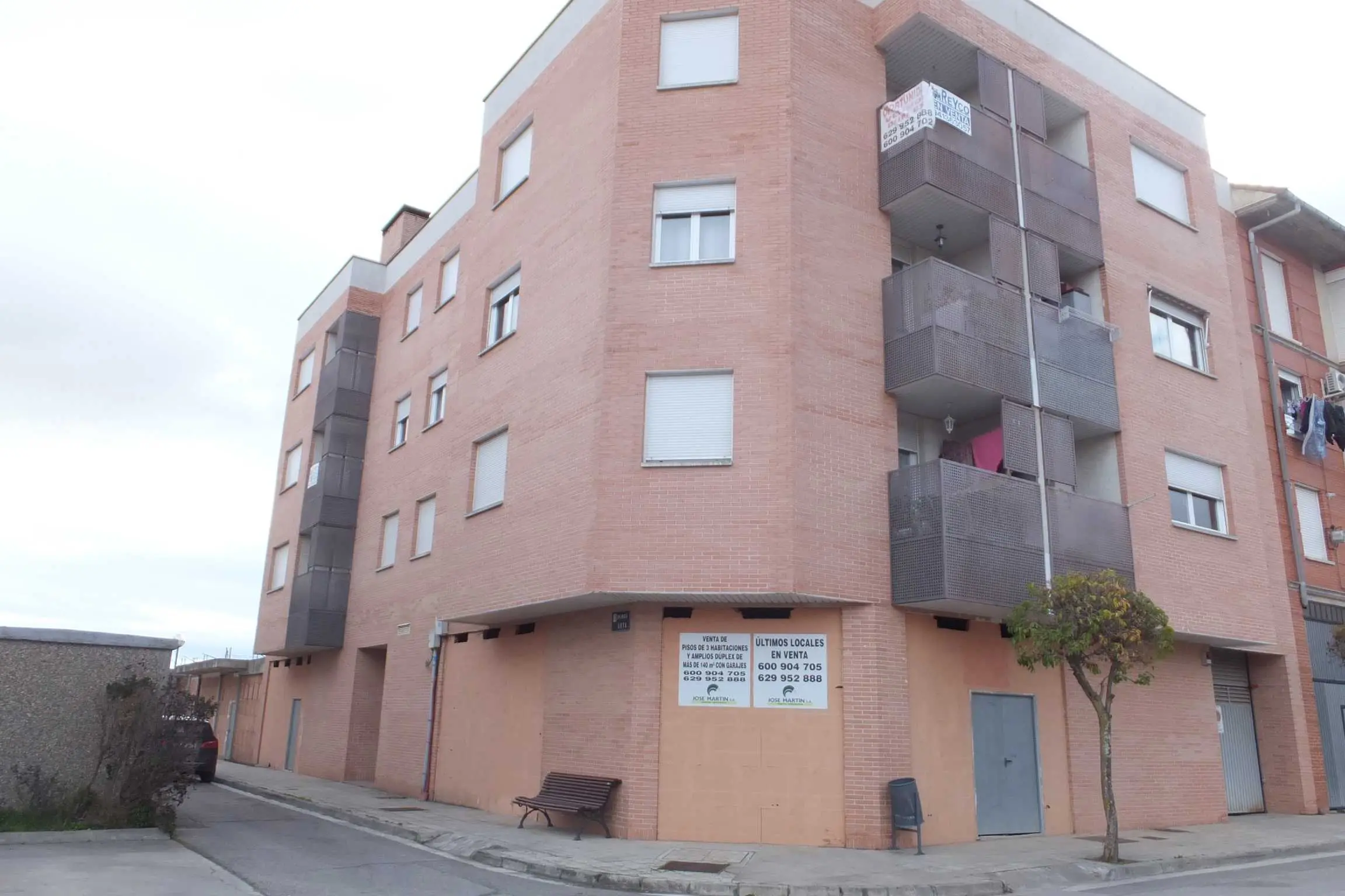 Garaje en Cenicero
