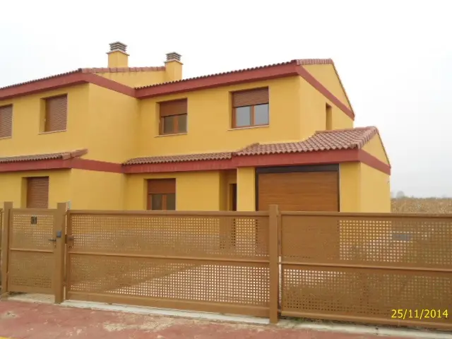 Vivienda en Grijota