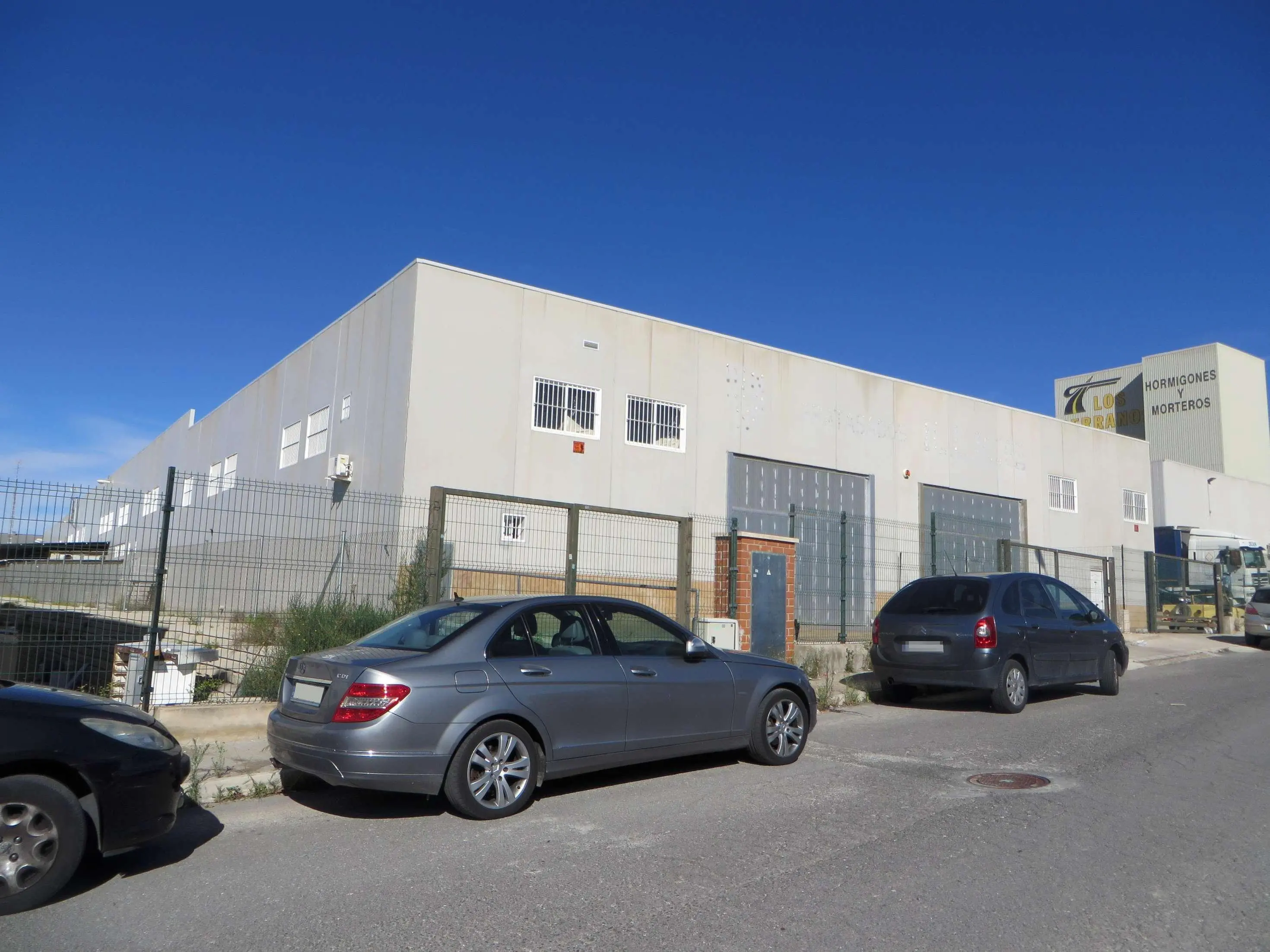Nave en Crevillente
