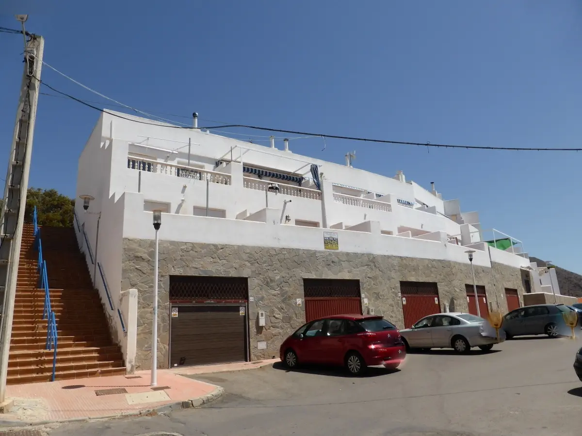 Garaje en Níjar