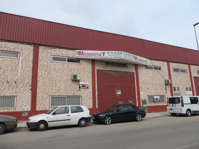 Nave en Alaquàs