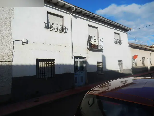 Vivienda en La Torre de Esteban Hambrán