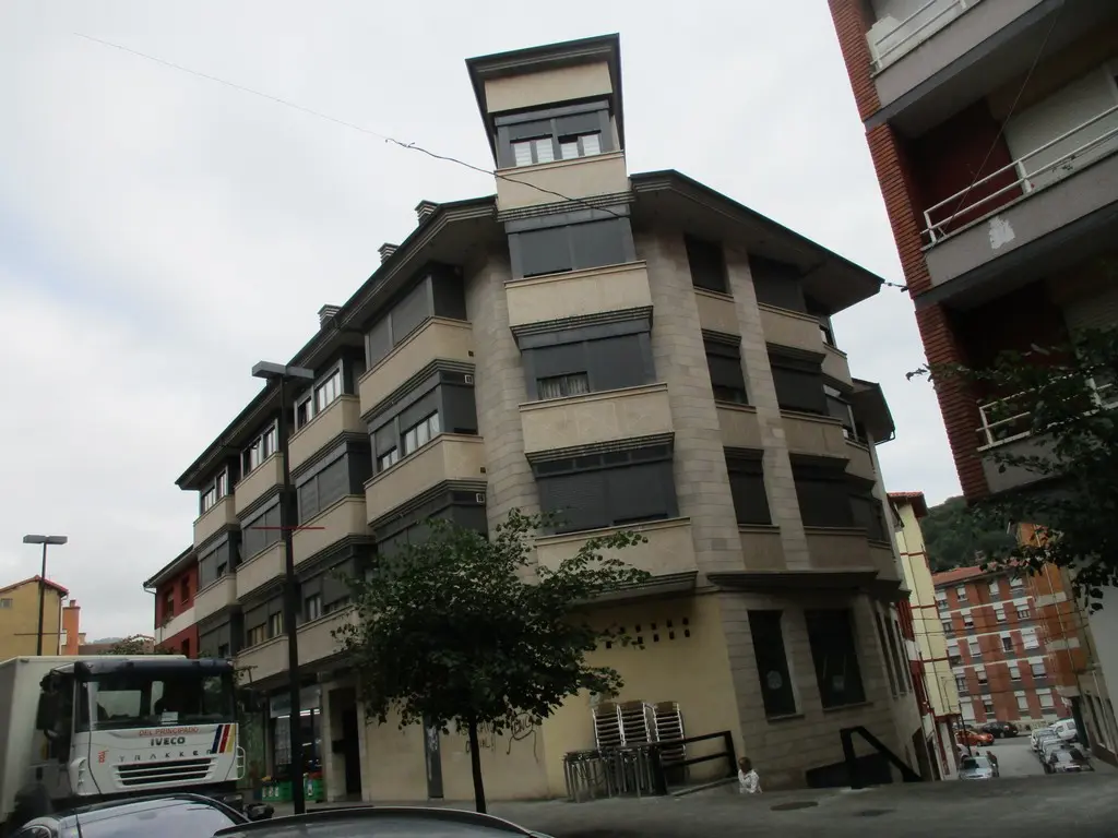 Vivienda en Lena