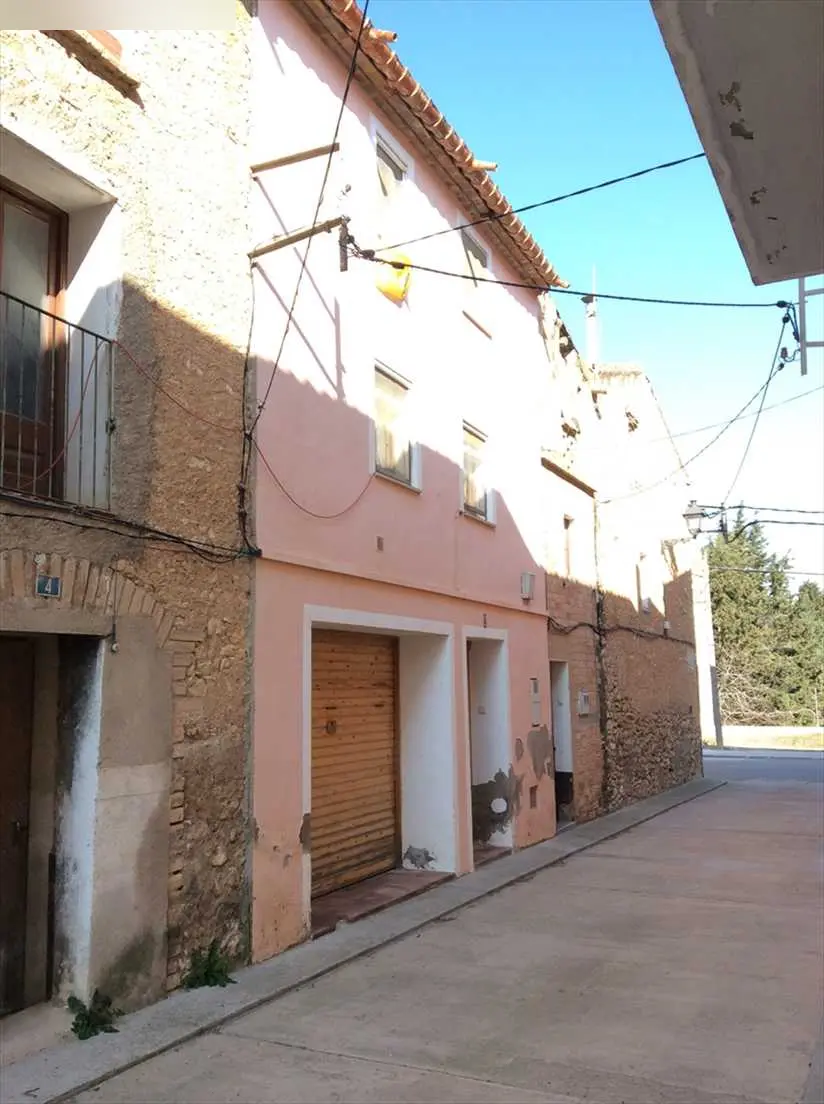 Vivienda en Ginestar