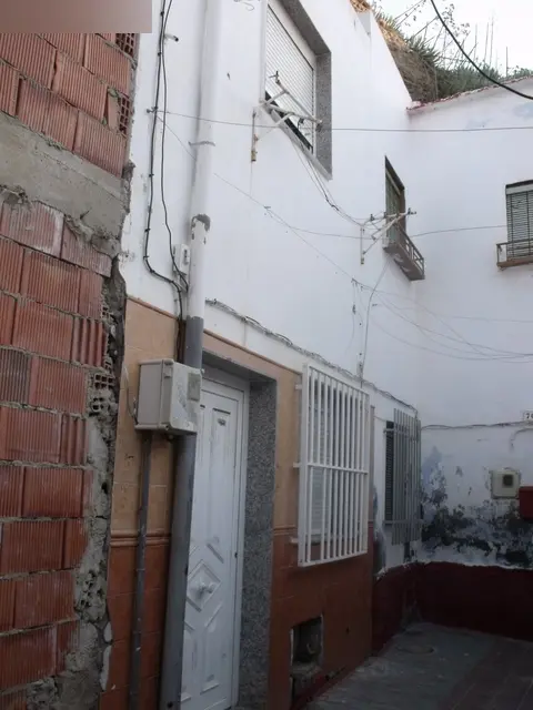 Vivienda en Albuñol