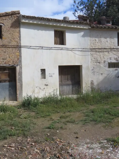 Vivienda en Suera