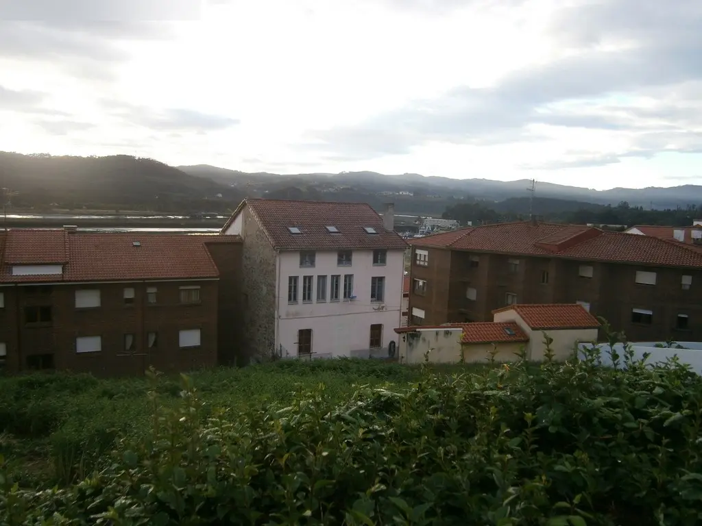 Local en Muros de Nalón