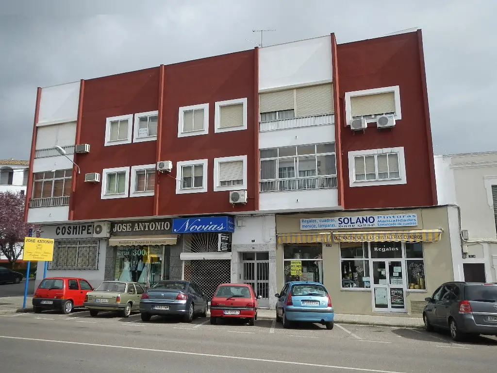 Local en Zafra
