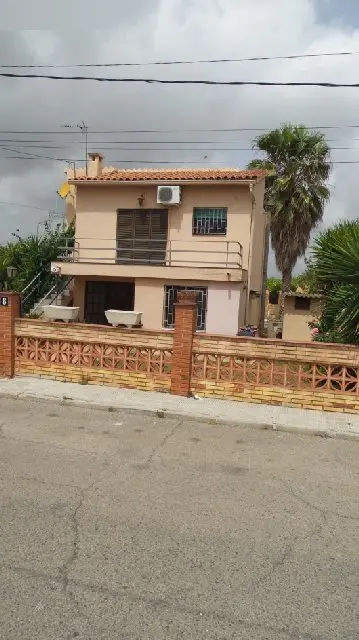 Vivienda en Santa Oliva
