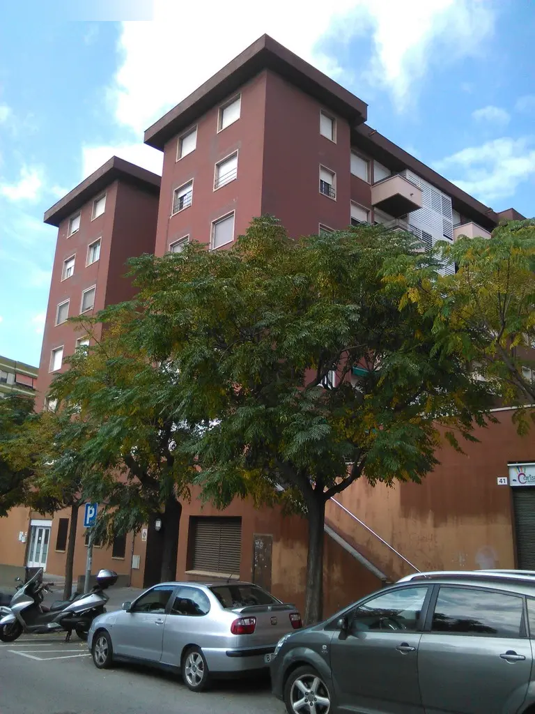 Local en Sant Feliu de Llobregat