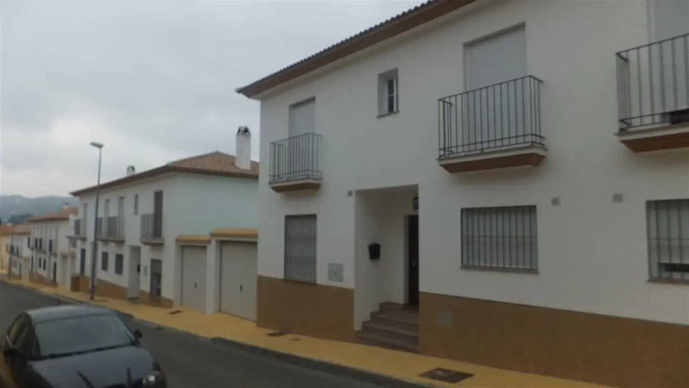 Garaje en Pizarra