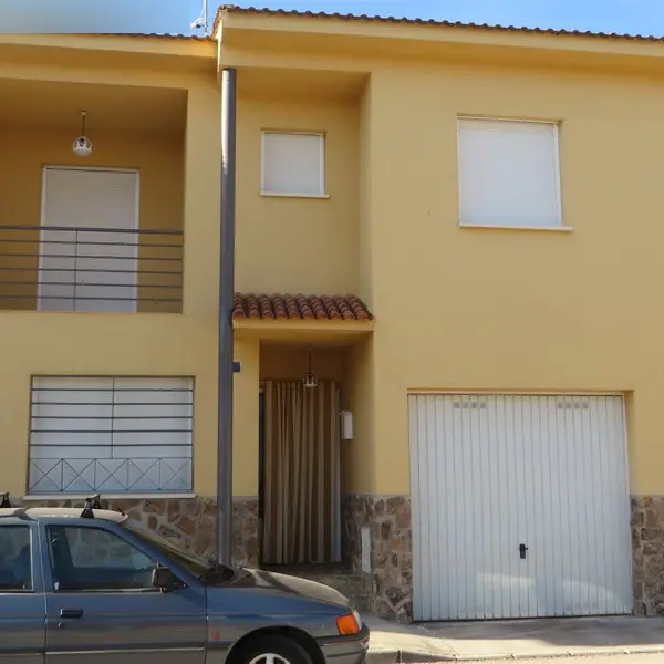 Vivienda en Villarrubia de Santiago