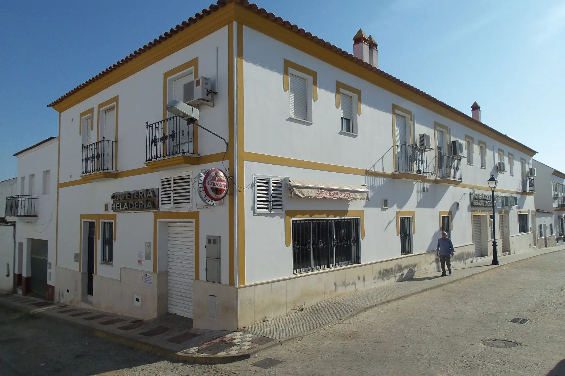 Local en Rosal de la Frontera
