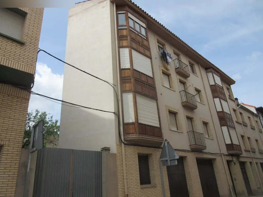 Vivienda en Cervera del Río Alhama