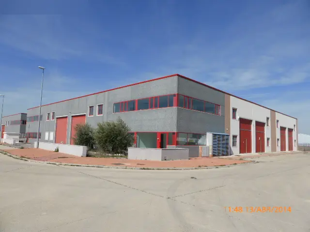 Nave en Villanubla