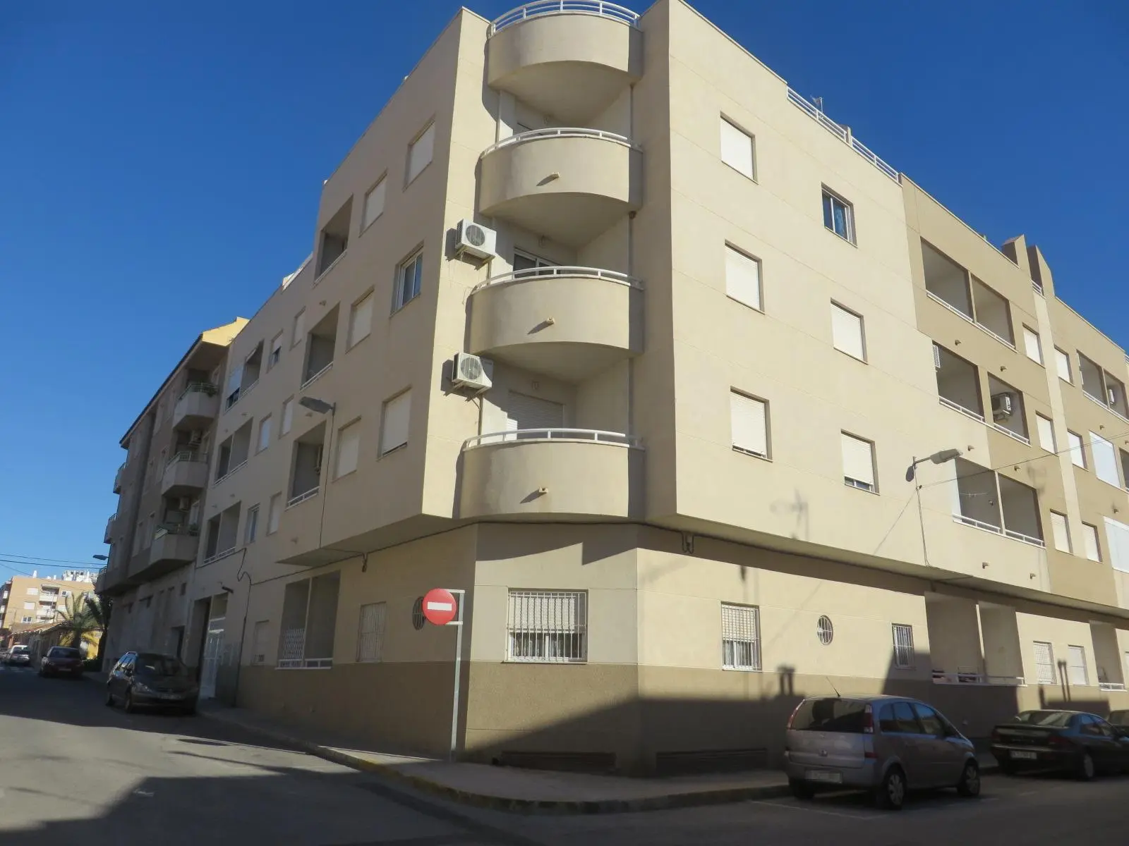 Garaje en Los Montesinos