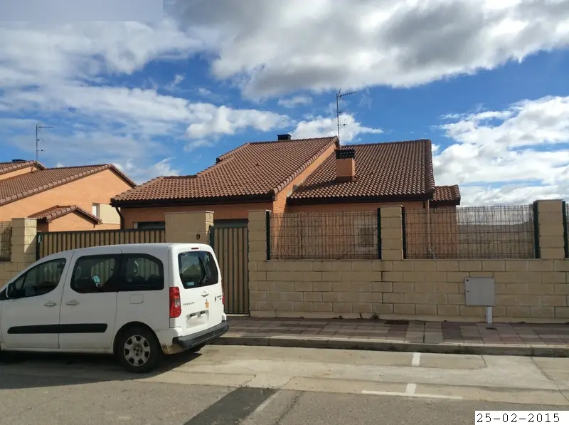 Terreno en Fuentes de Valdepero