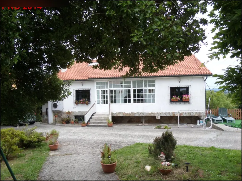 Vivienda en Carral