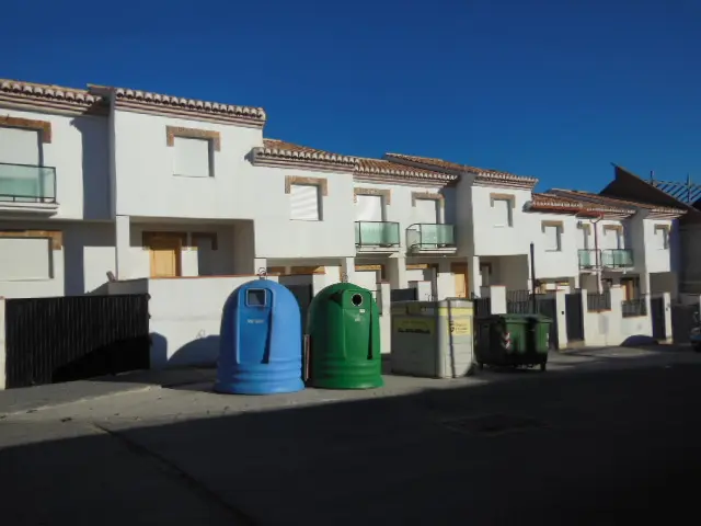 Vivienda en Nívar