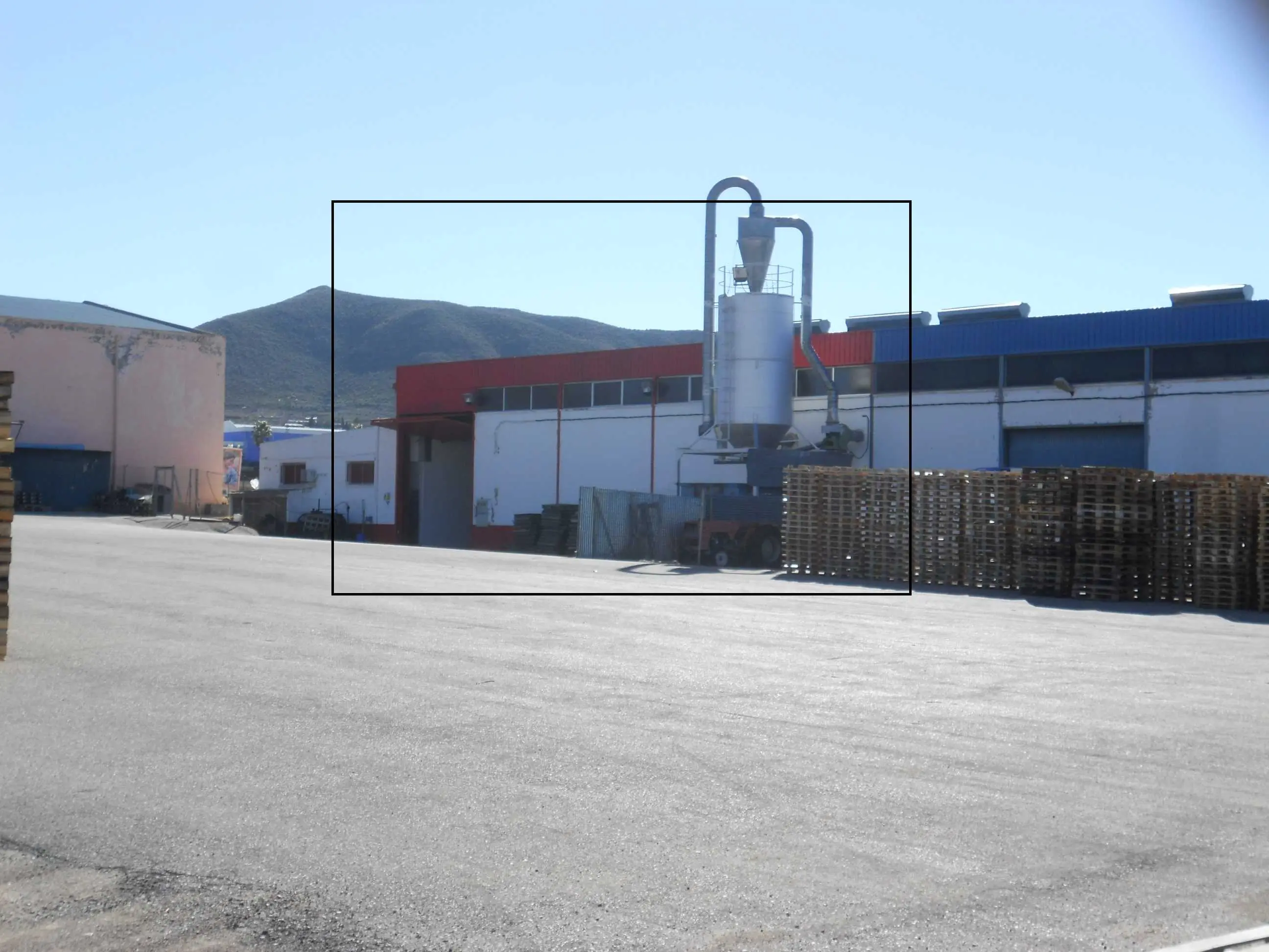 Nave en Jumilla
