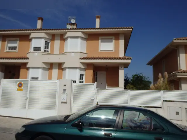 Vivienda en Ontígola