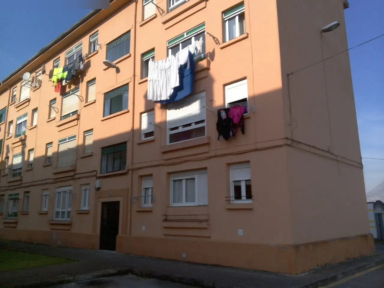 Vivienda en Los Corrales de Buelna