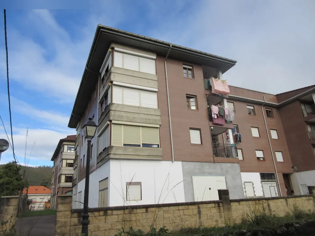 Vivienda en Santa María de Cayón