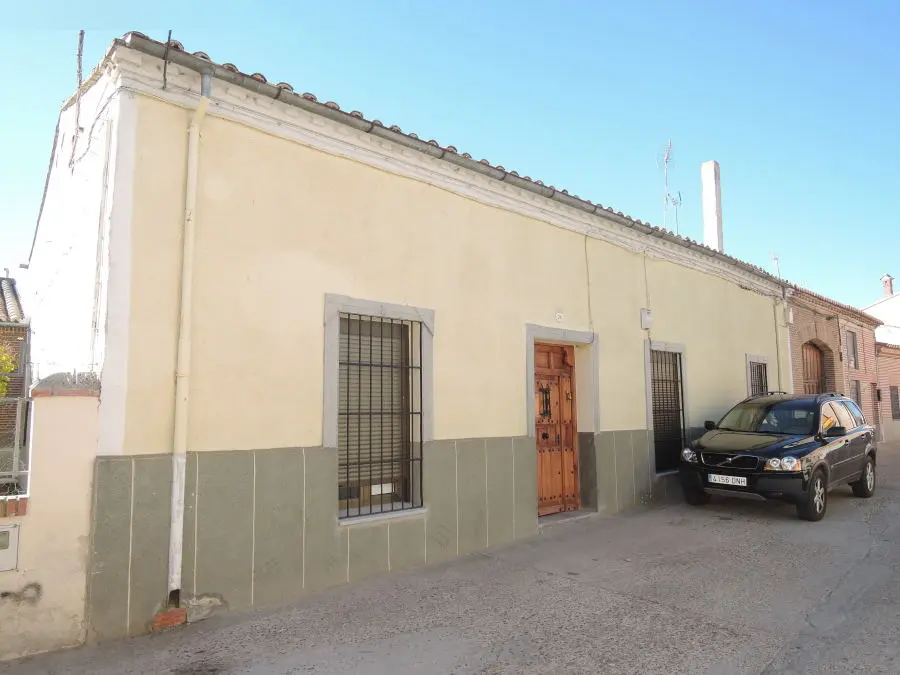 Vivienda en Madrigal de las Altas Torres