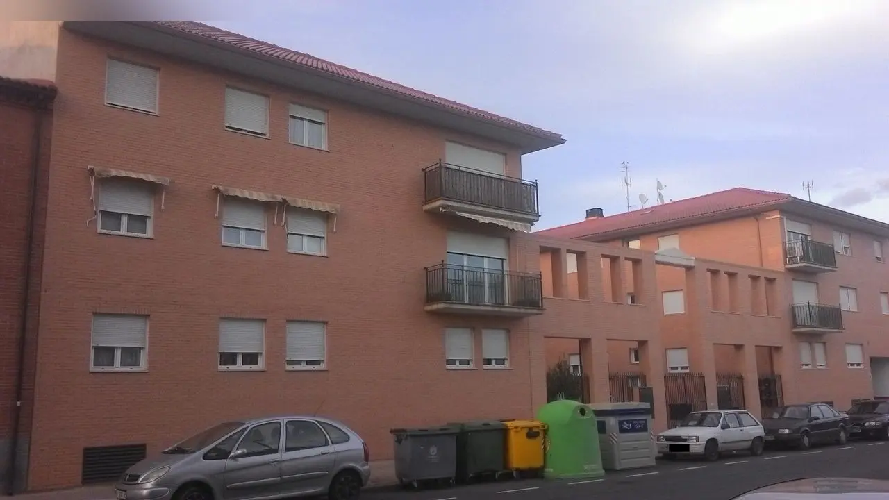 Vivienda en La Almunia de Doña Godina