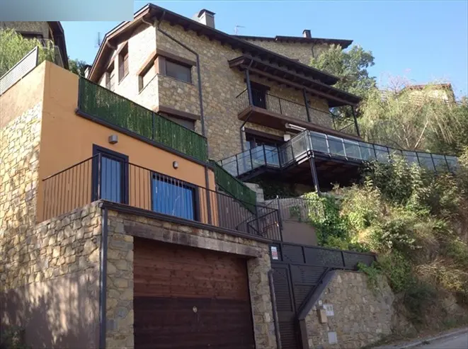 Vivienda en Montferrer i Castellbò