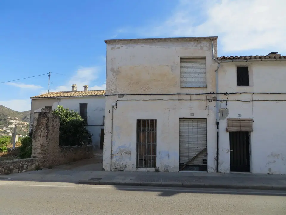 Vivienda en Pego