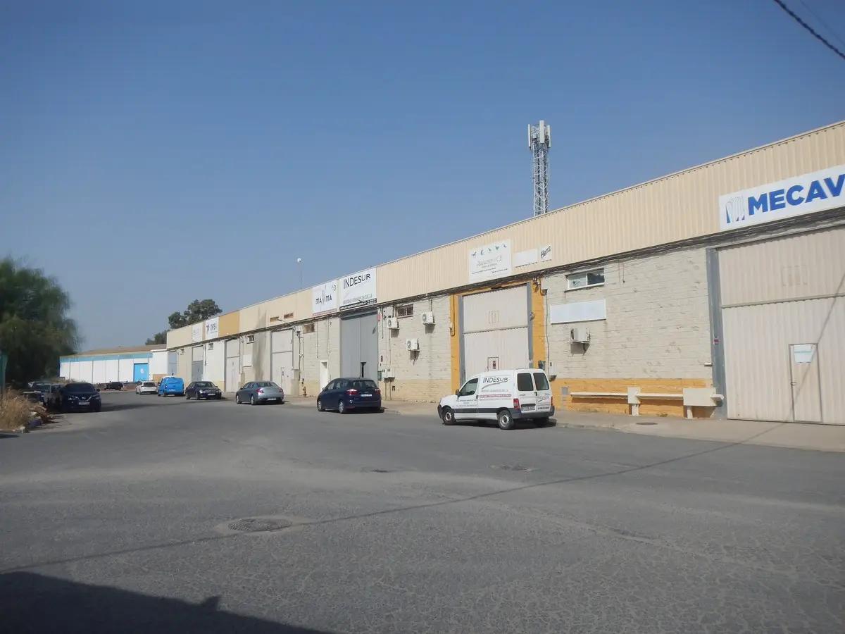 Nave en Huelva