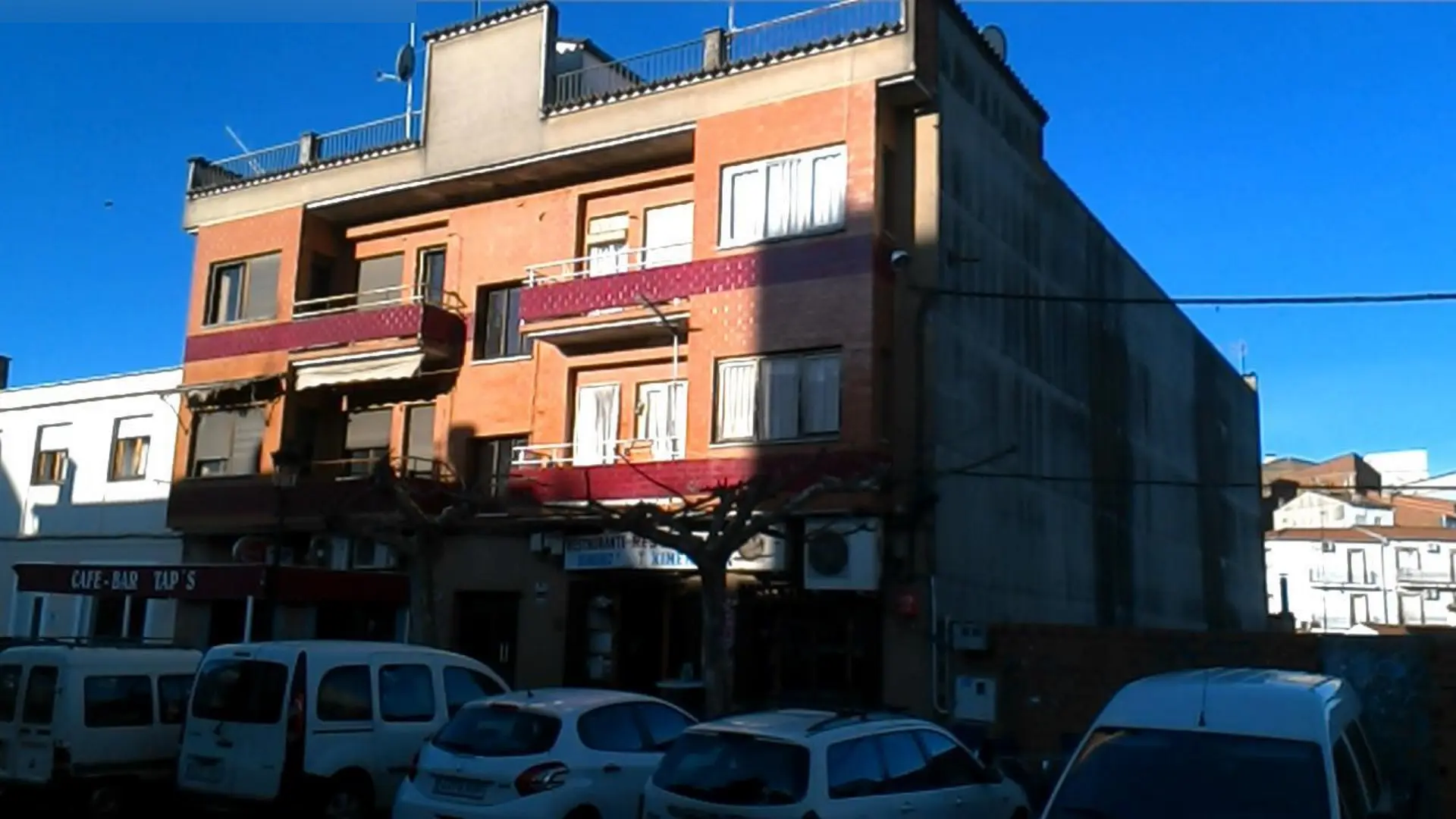 Vivienda en Cañamero