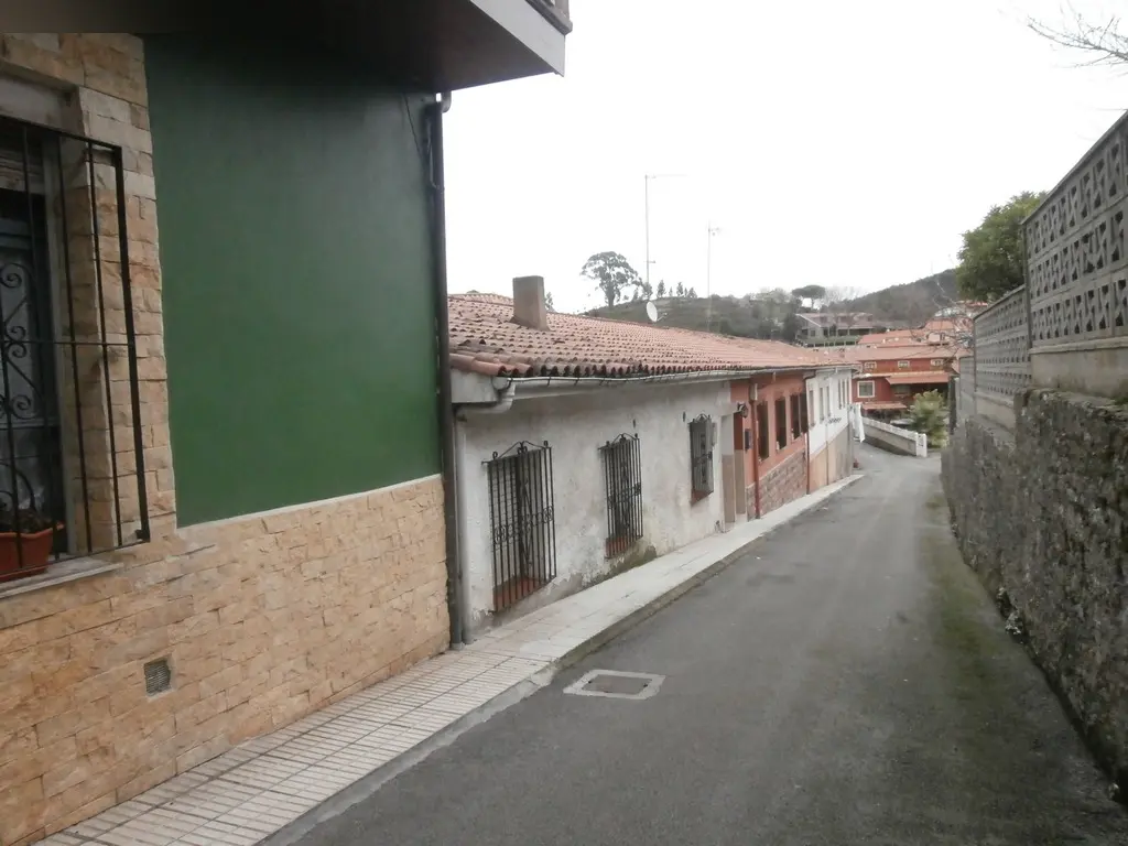 Vivienda en Colunga