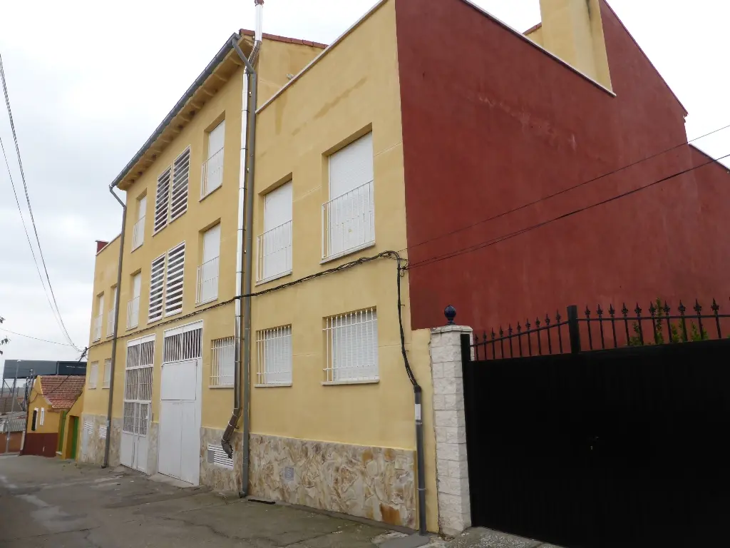 Garaje en Santa Olalla