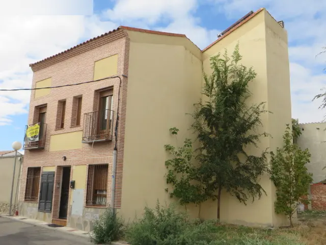 Vivienda en Villaluenga de la Sagra