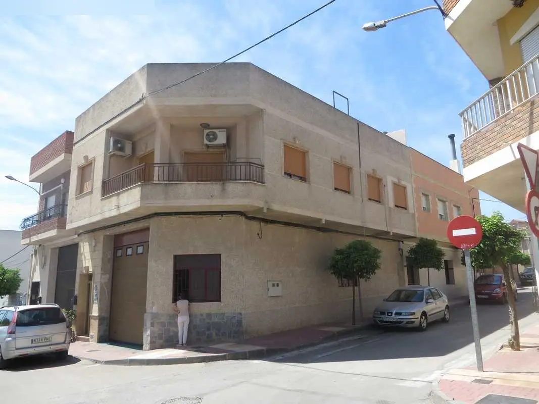 Local en Alcantarilla