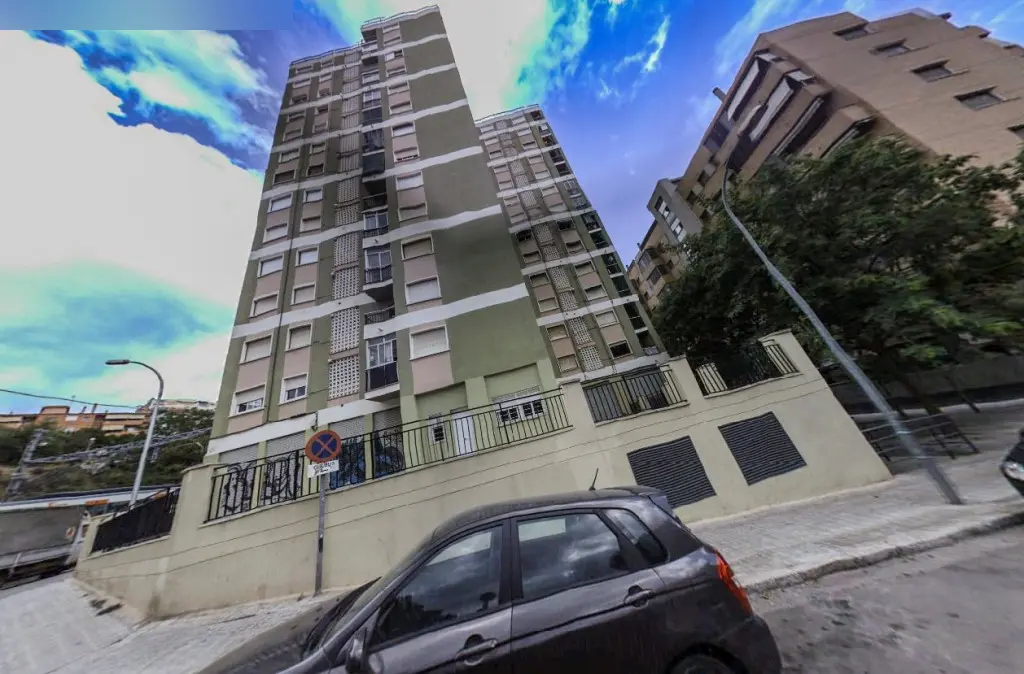Local en L'Hospitalet de Llobregat
