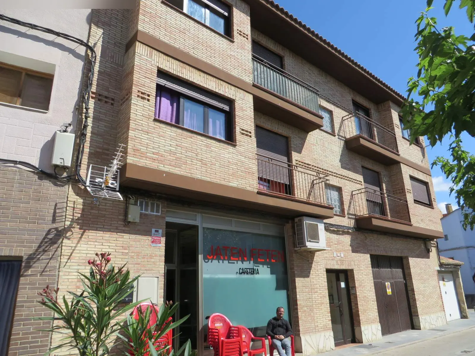 Vivienda en Pedrola