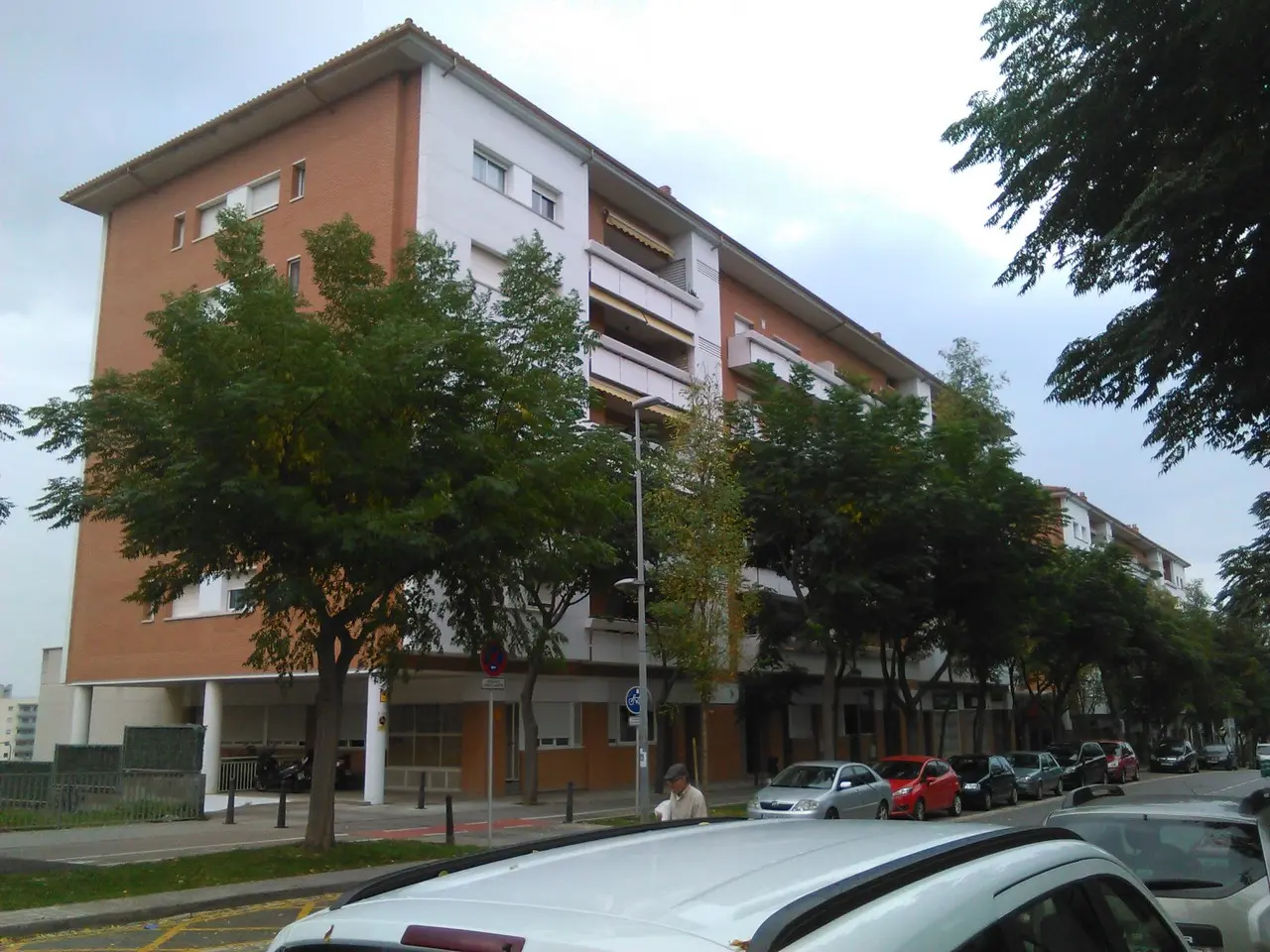 Local en Sant Feliu de Llobregat